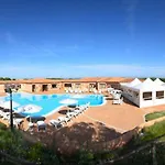 Ferienhaus Apartment In Vignola Mare Near Sandy Beach