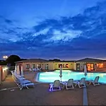 Ferienhaus Apartment In Vignola Mare Near Sandy Beach Vignola Mare