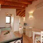 Apartment In Vignola Mare Near Sandy Beach Ferienhaus *