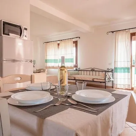 別荘 Apartment In Vignola Mare Near Sandy Beach *