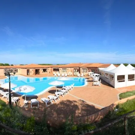 別荘 Apartment In Vignola Mare Near Sandy Beach