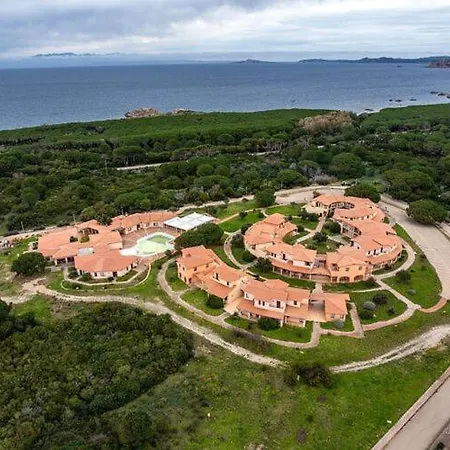 別荘 Apartment In Vignola Mare Near Sandy Beach