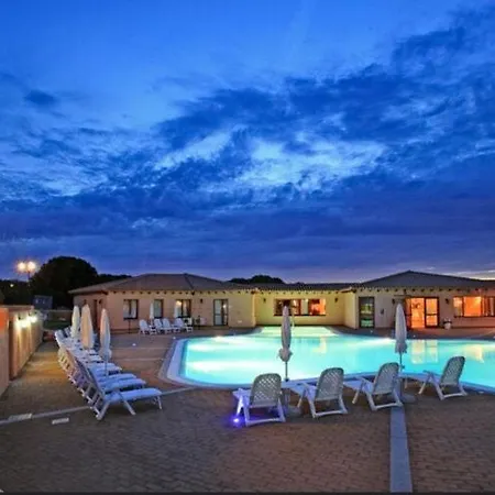 別荘 Apartment In Vignola Mare Near Sandy Beach Vignola Mare