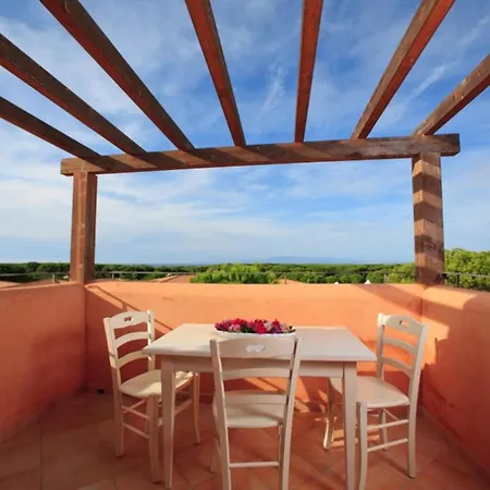 Apartment In Vignola Mare Near Sandy Beach 펜션