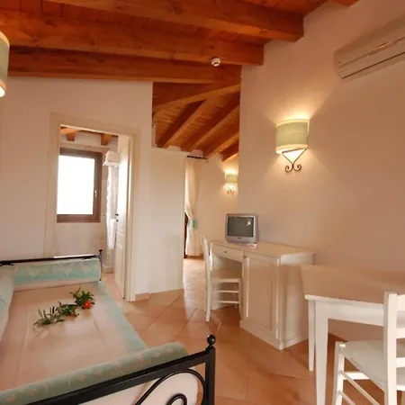 Apartment In Vignola Mare Near Sandy Beach 別荘 *