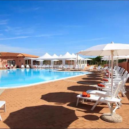 Apartment In Vignola Mare Near Sandy Beach Vignola Mare