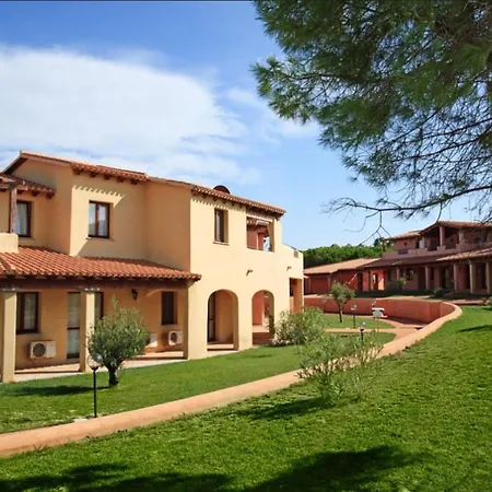 Apartment In Vignola Mare Near Sandy Beach Vignola Mare