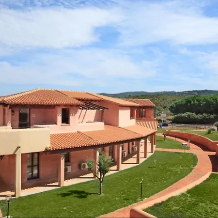 Apartment In Vignola Mare Near Sandy Beach Vignola Mare