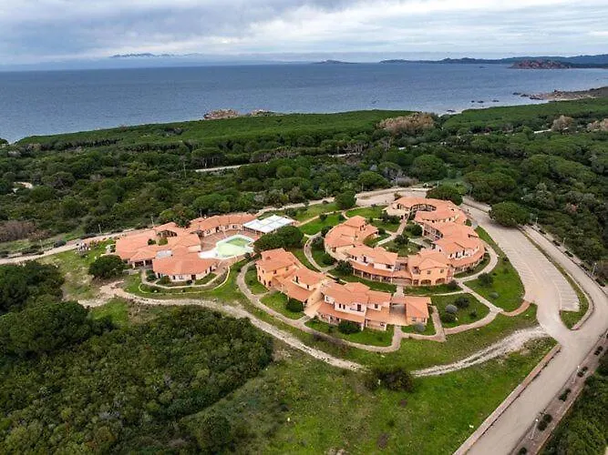 Semesterbostad Apartment In Vignola Mare Near Sandy Beach